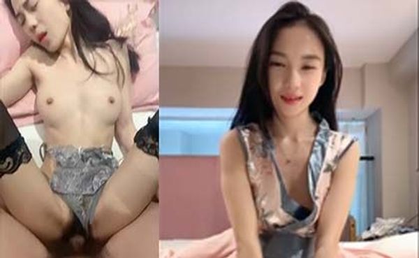 极品甜美少女修长美腿，情趣装和炮友操逼，主动骑乘位